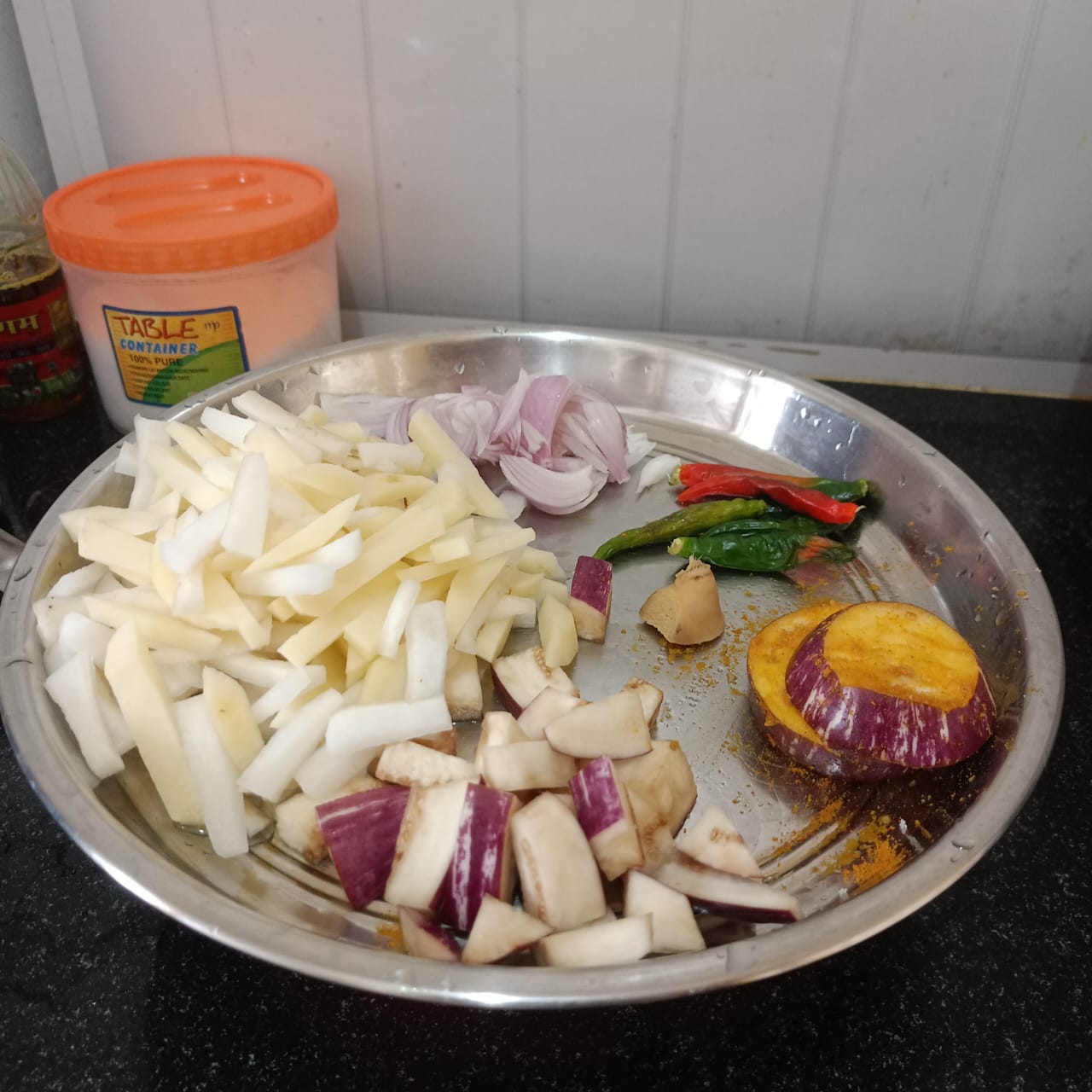 Ingredients for Aloo Baingan Curry