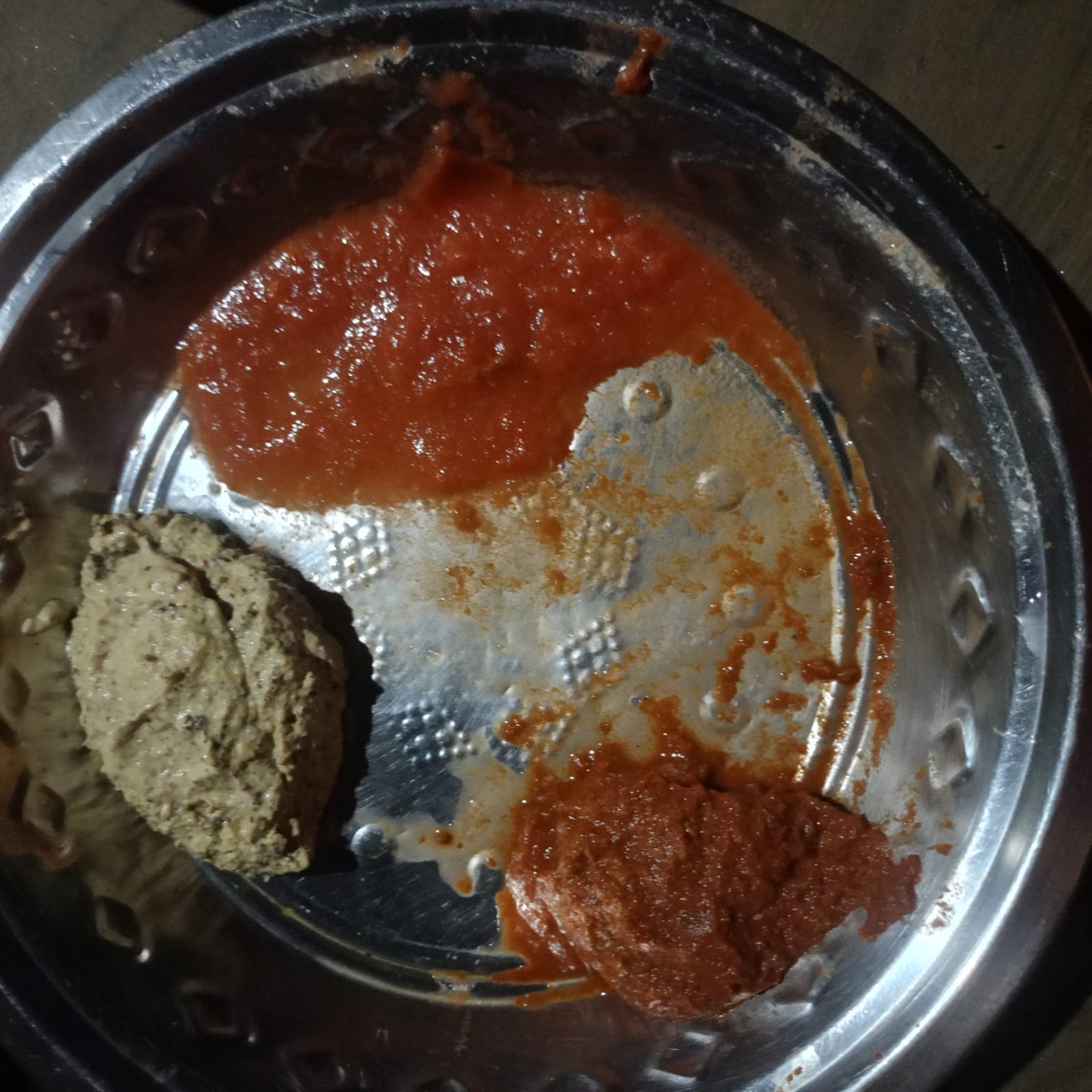 Fresh homemade masala ingredients for Macher Jhol